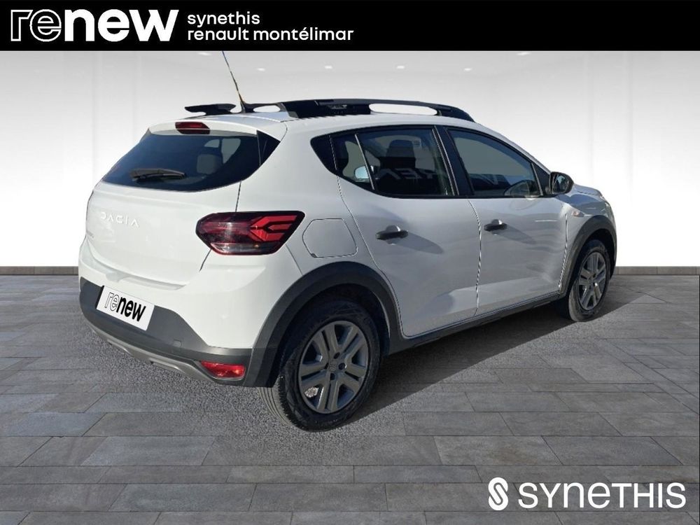 Sandero ECO-G 100 Stepway Essential 2023 occasion 26200 Mont&eacute;limar