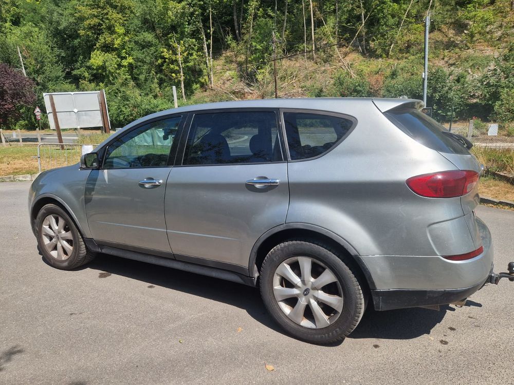 B9 Tribeca 3.0R A 7 pl 2007 occasion 95530 La Frette-sur-Seine