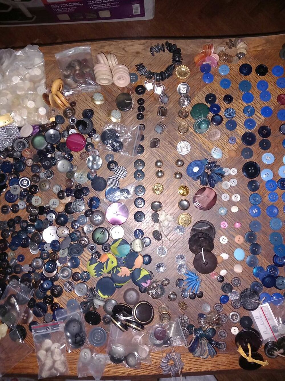 2141 boutons de coutures Bricolage