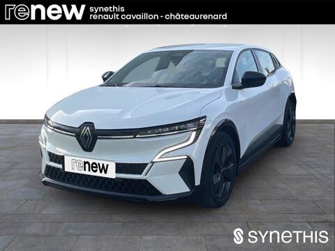 Renault M&eacute;gane Megane E-Tech 130 ch autonomie urbaine AC7 GSR2 Equilibre 2024 occasion Cavaillon 84300