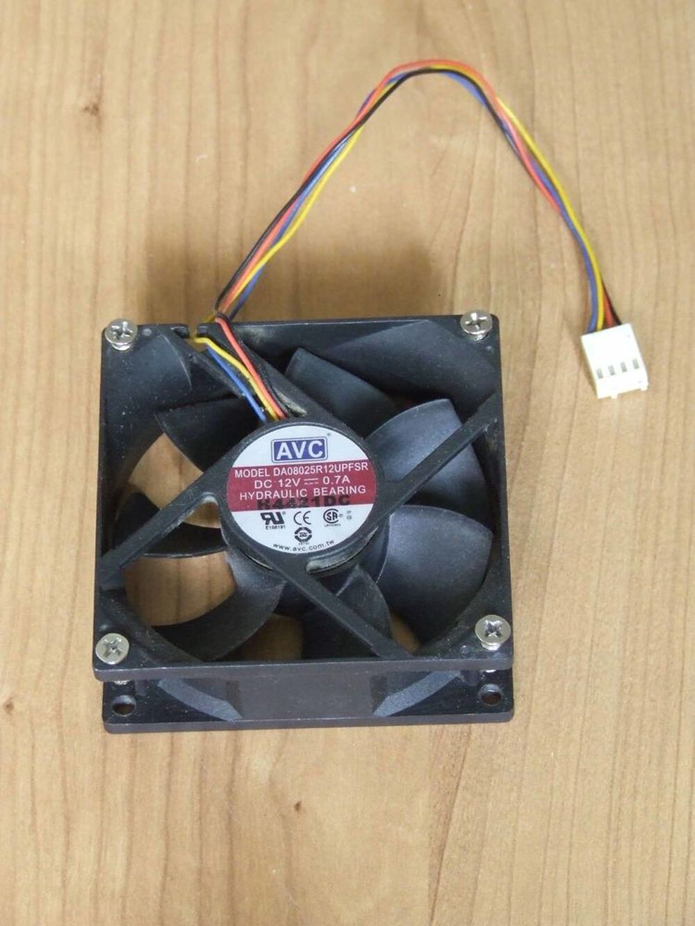 Ventilateur d'ordinateur. AVC. TBE Matériel informatique