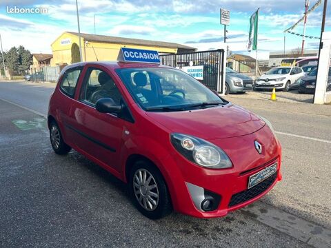 Annonce voiture Renault Twingo II 3500 
