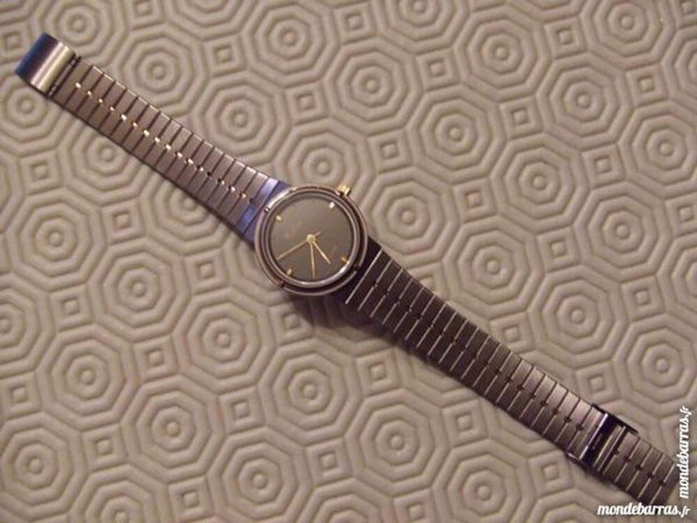 Belle montre femme vintage neuve de marque AIRIN Bijoux et montres