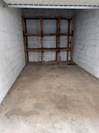  Parking / Garage � louer 15 m� Hirson