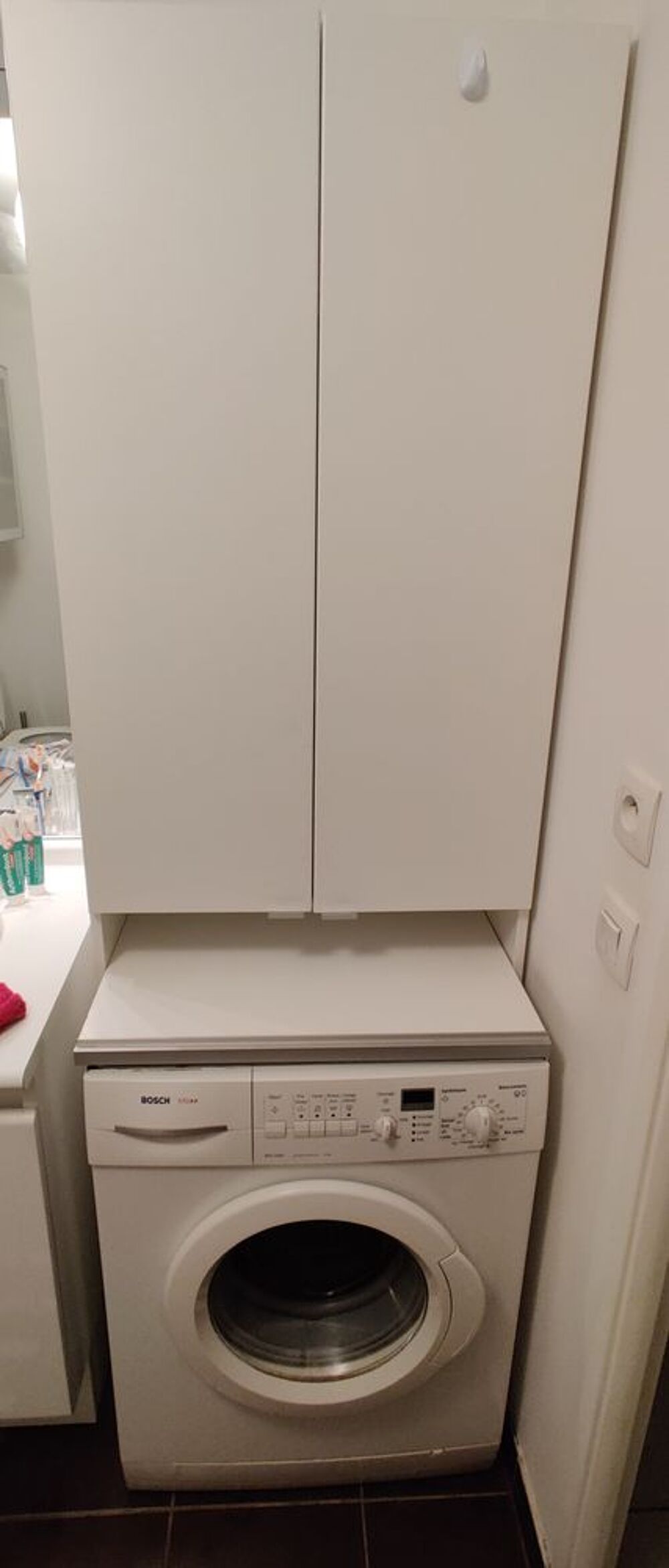 Meuble armoire avec espace lave-linge Meubles