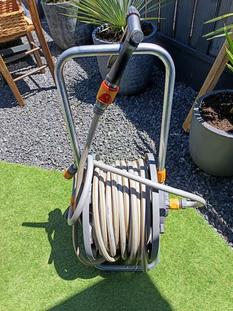 Chariot dvidoir avec tuyau 25 Ceyzriat (01)