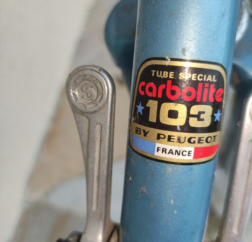V&eacute;lo de Course Peugeot Tube Carbolite 103 en Tr&egrave;s Bon &Eacute;tat Sports