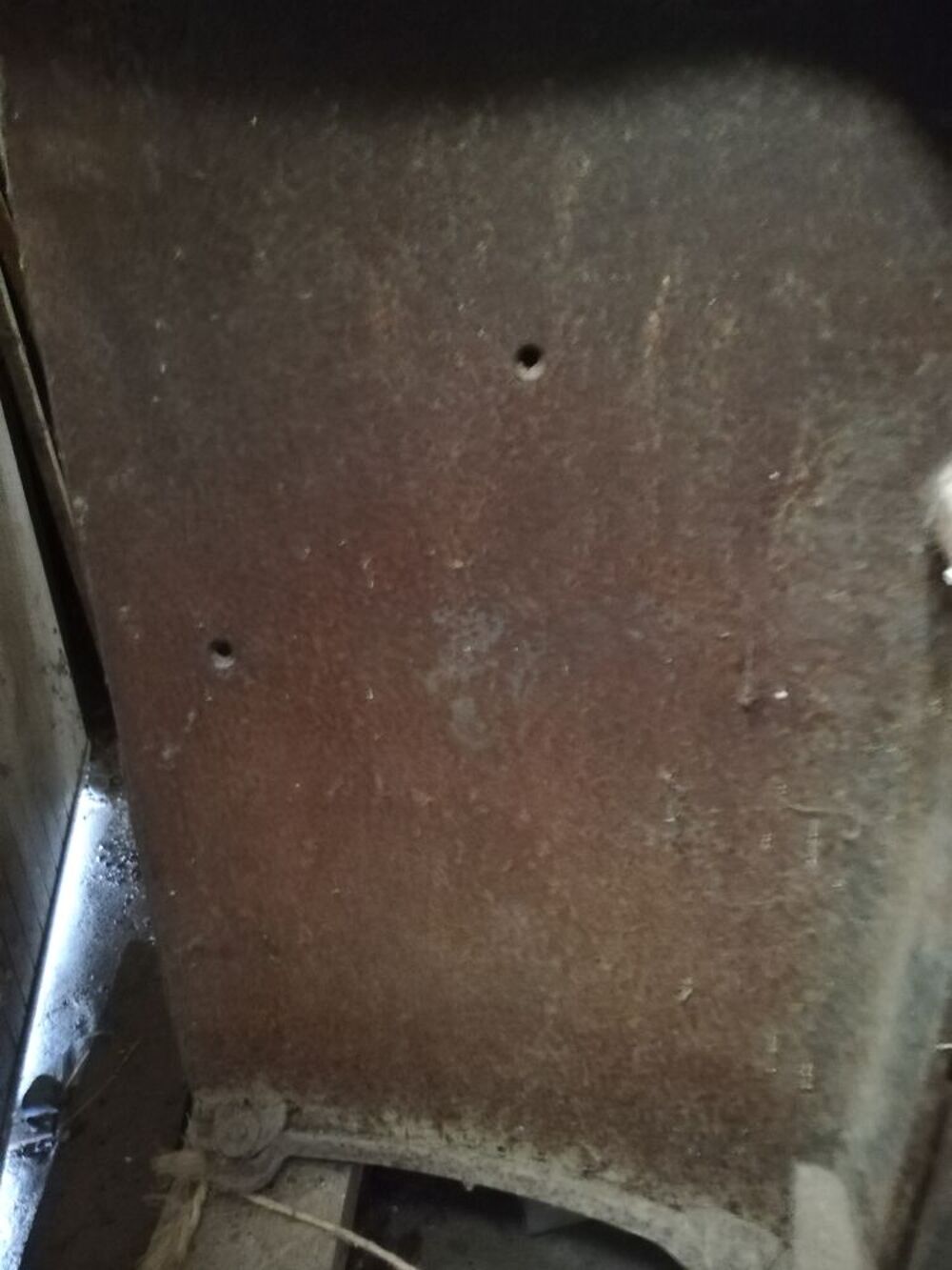  po&ecirc;le &agrave; bois en fonte de la marque Godin, mod&egrave;le Bricolage