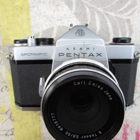 beau r�flex argentique   Pentax Spotmatic  
90 Fuveau (13)