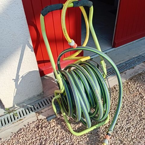 tuyau d'arrosage sur chariot 55 Viriat (01)