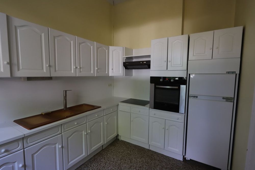 Location Appartement Nancy gare  F4 meublé dans bel immeuble1900 Nancy