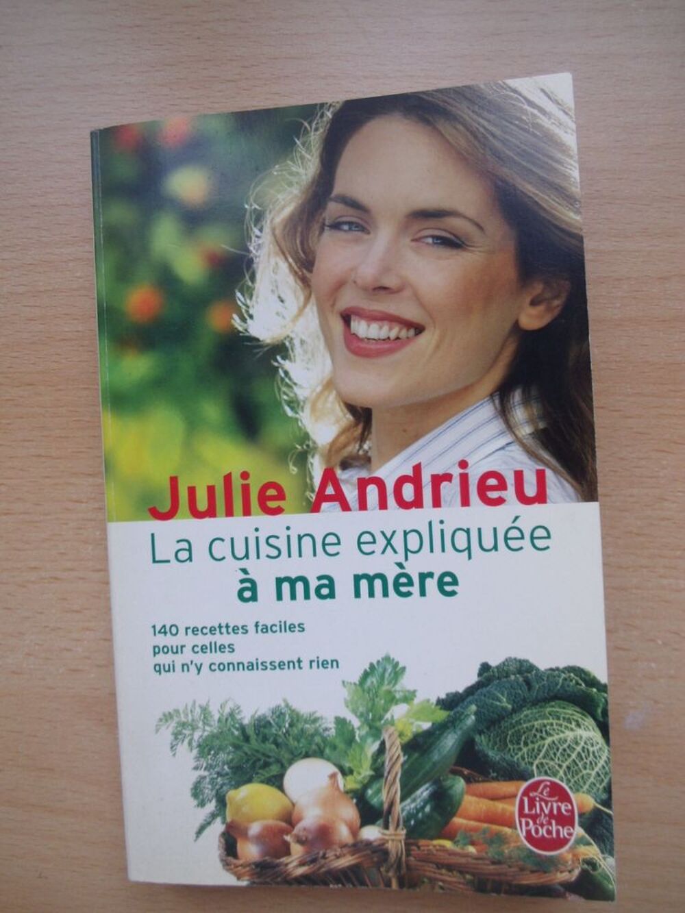 Livre : La cuisine expliqu&eacute;e &agrave; ma m&egrave;re de Julie Andrieu Livres et BD