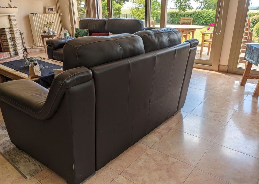 CANAPE POLO DIVANI - (Prix n&eacute;gociable) Meubles