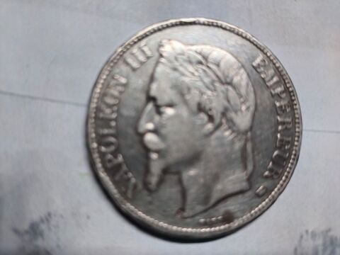 1 pièce de 5 franc en argent française année 1868 . 200 Dolus-d'Oléron (17)