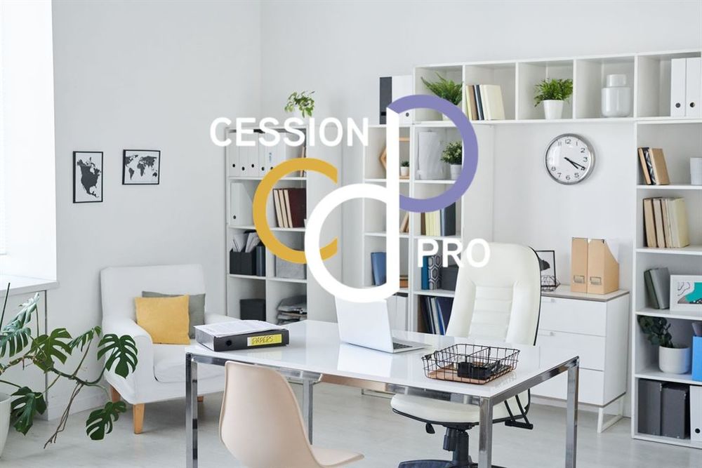   MURS DE BUREAUX D'EXCEPTION À VENDRE AU CŒUR DE L'ÉCUSSON NÎMOIS ! 