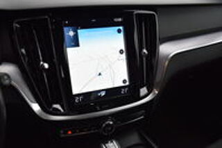 V60 D3 AdBlue 150 ch Geartronic 8 Momentum 2019 occasion 56300 Pontivy