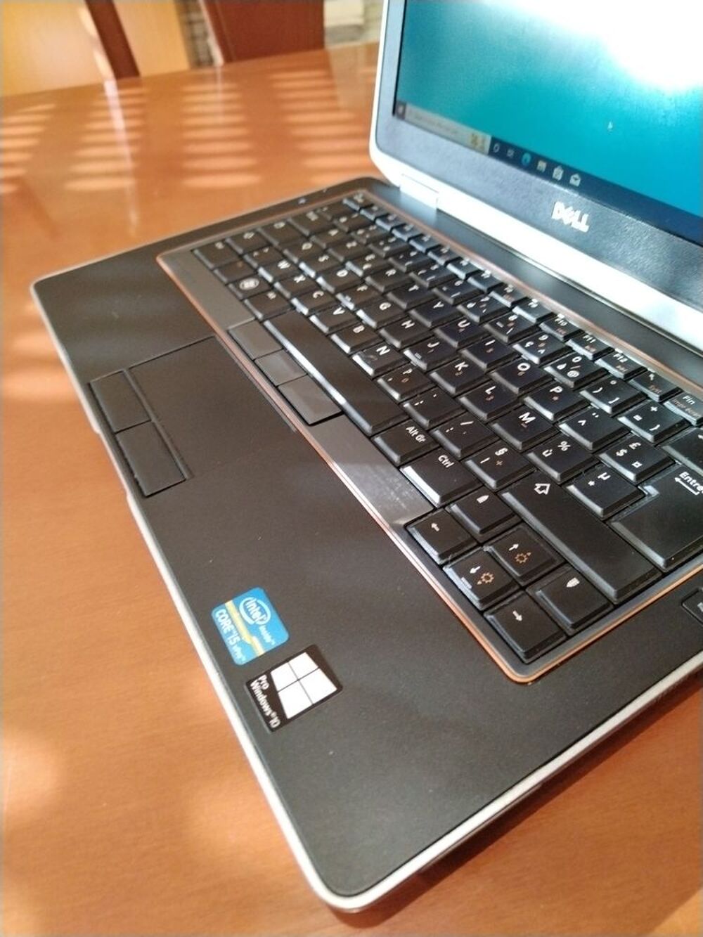 PC PORTABLE DELL INTEL i5 8 Go 750 Go R2713 Matériel informatique