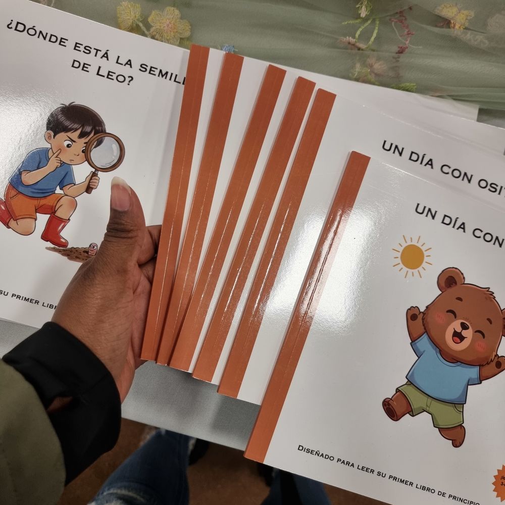 Spanish activity and storybooks for kids 3-6 | Libro de cuen Jeux / jouets