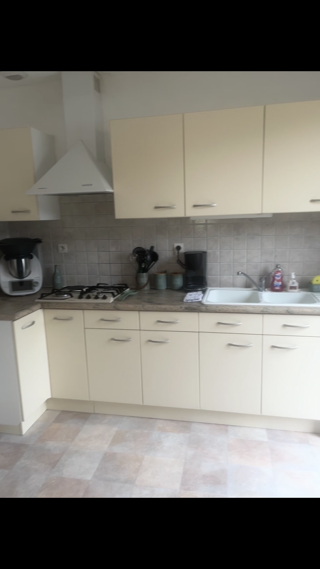  Appartement à louer 3 pièces 65 m²
