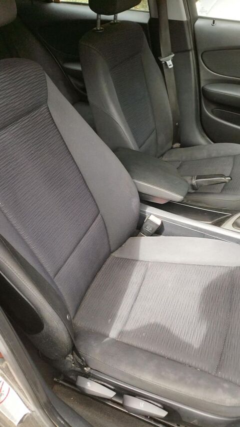 BMW S&eacute;rie 1 116i 122 ch Confort 2008 occasion Chedde 74190