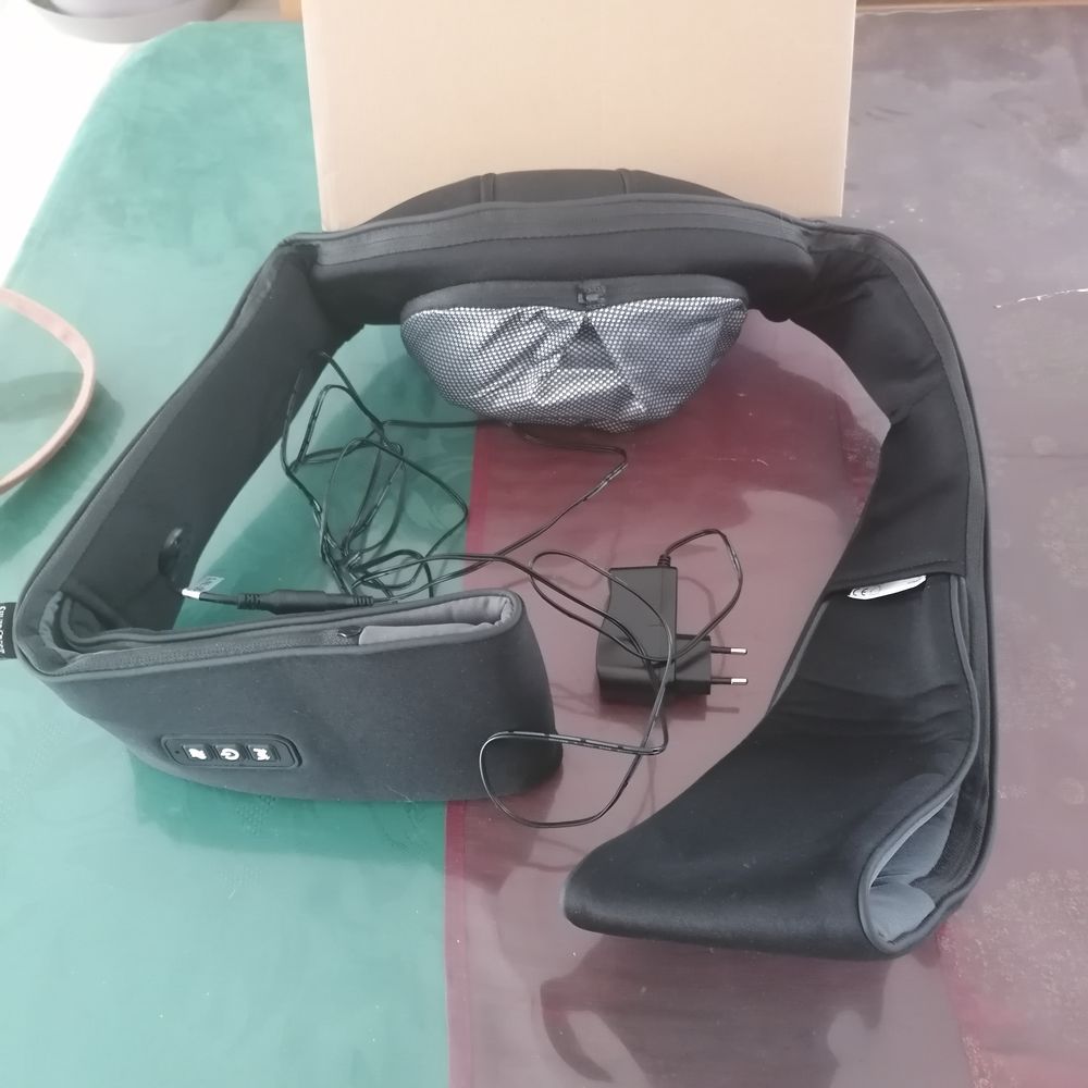 APPAREIL MASSAGE Electroménager