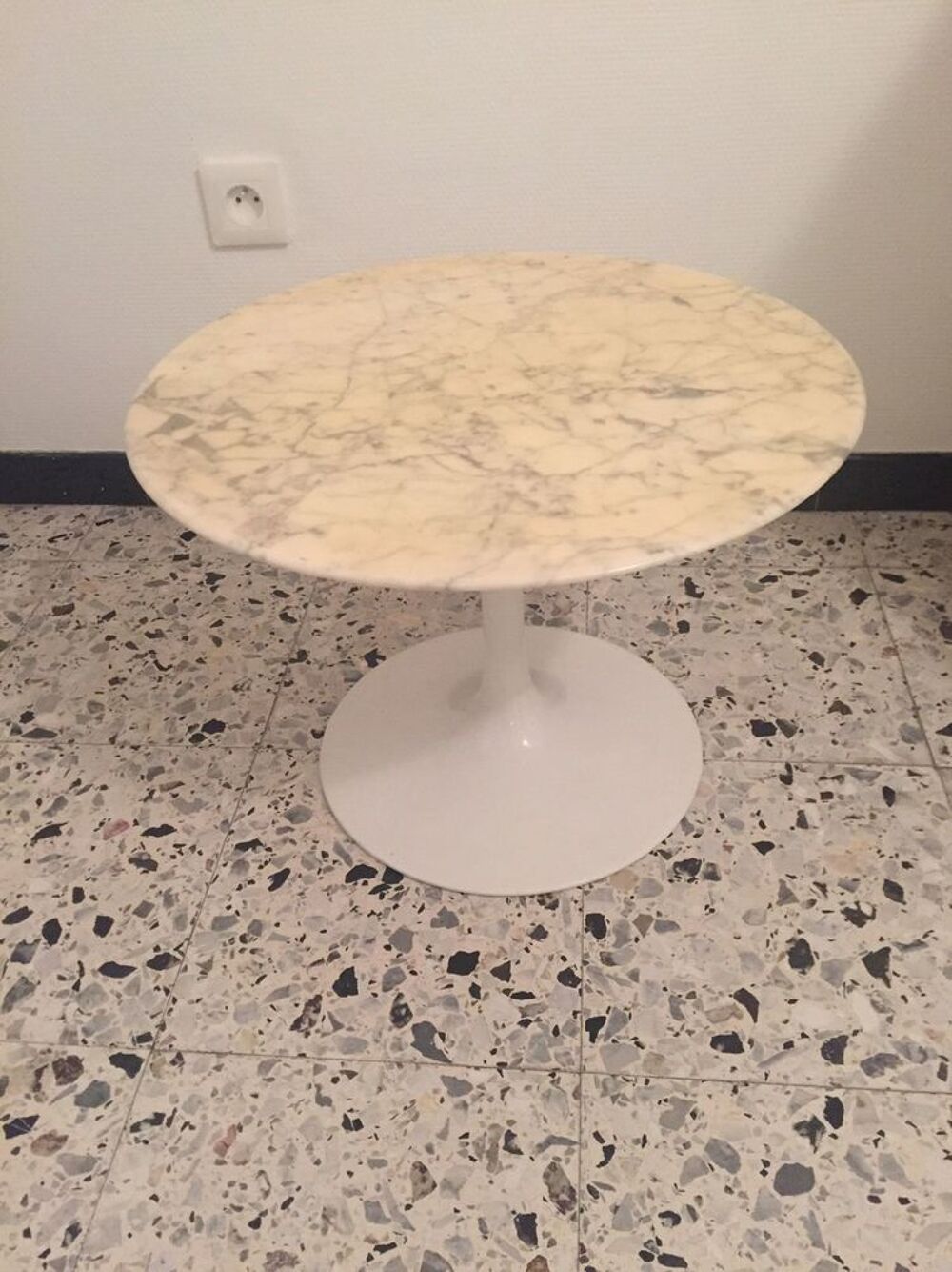 EERO SAARINEN TABLE BASSE / GUERIDON POUR KNOLL ERA GUARICHE Meubles