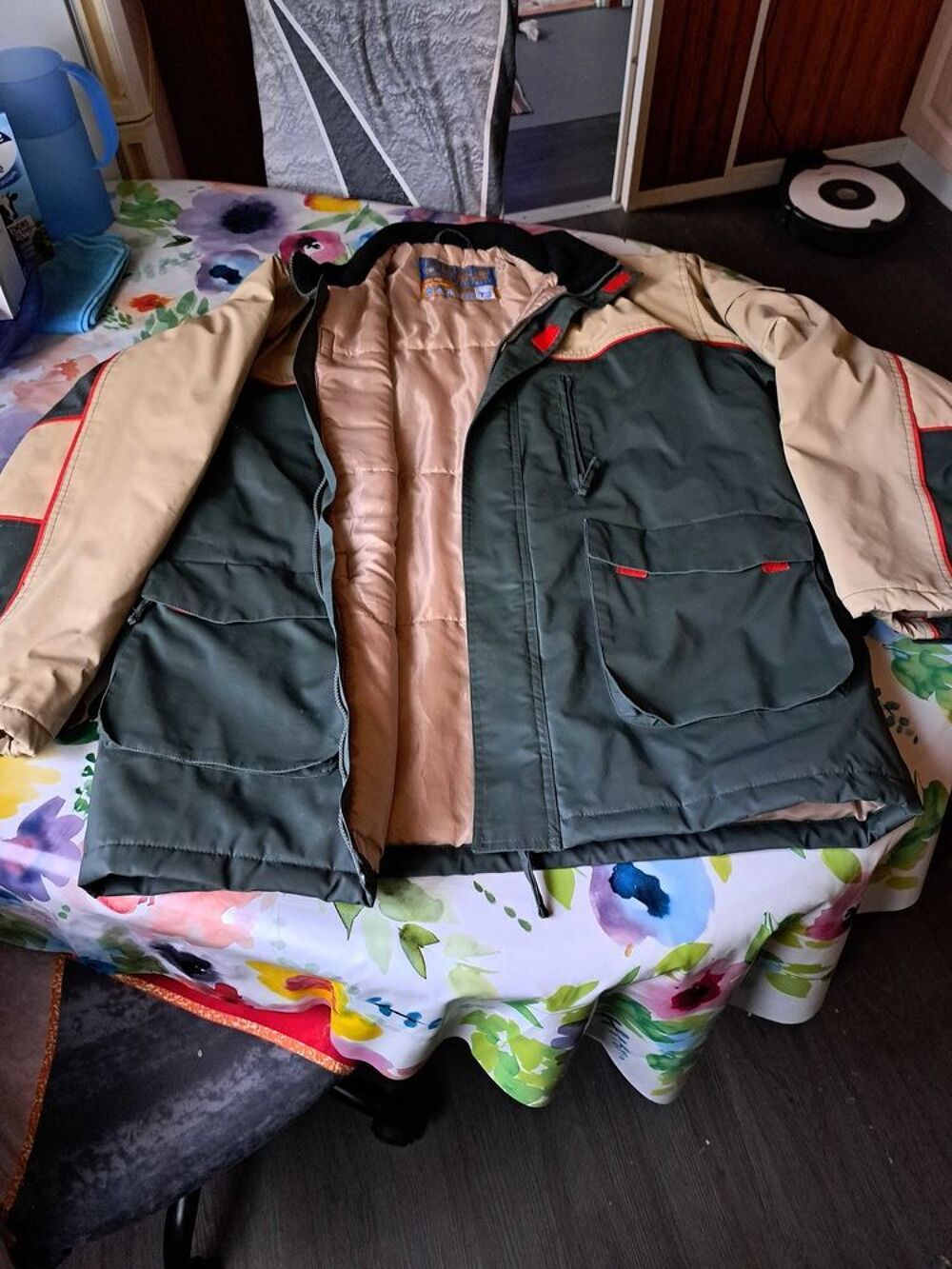 Anorak taille 3 en bon &eacute;ta pas de d&eacute;chirure Vêtements