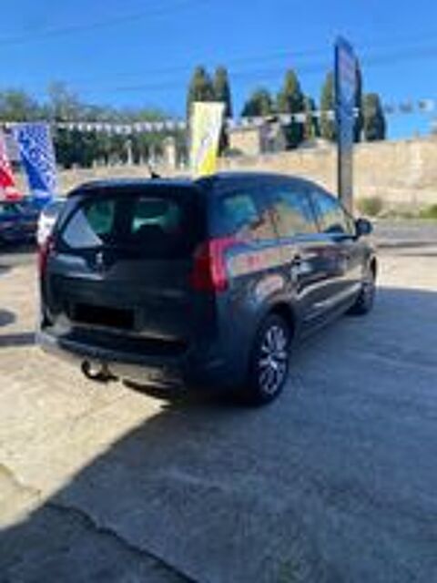 5008 2.0 HDi 160ch FAP BVA6 Allure (9 CV) 2014 occasion 86300 Chauvigny