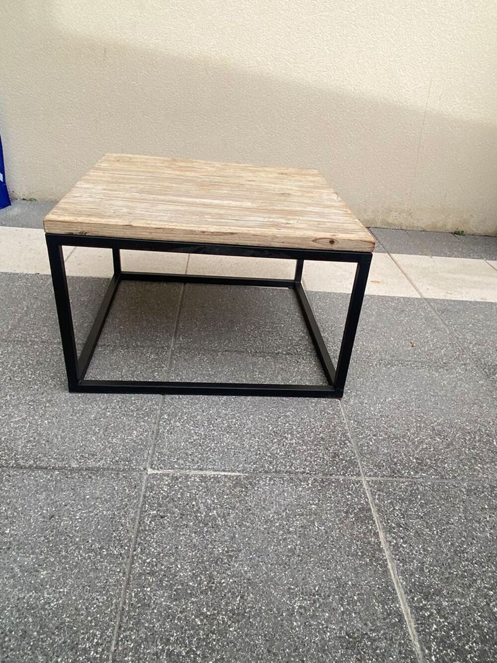 Table basse en fer et bois Meubles