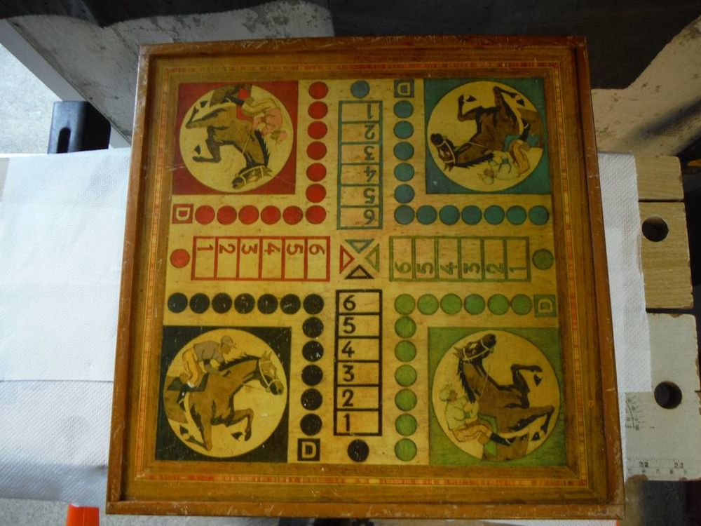 Coffret de jeux anciens Jeux / jouets