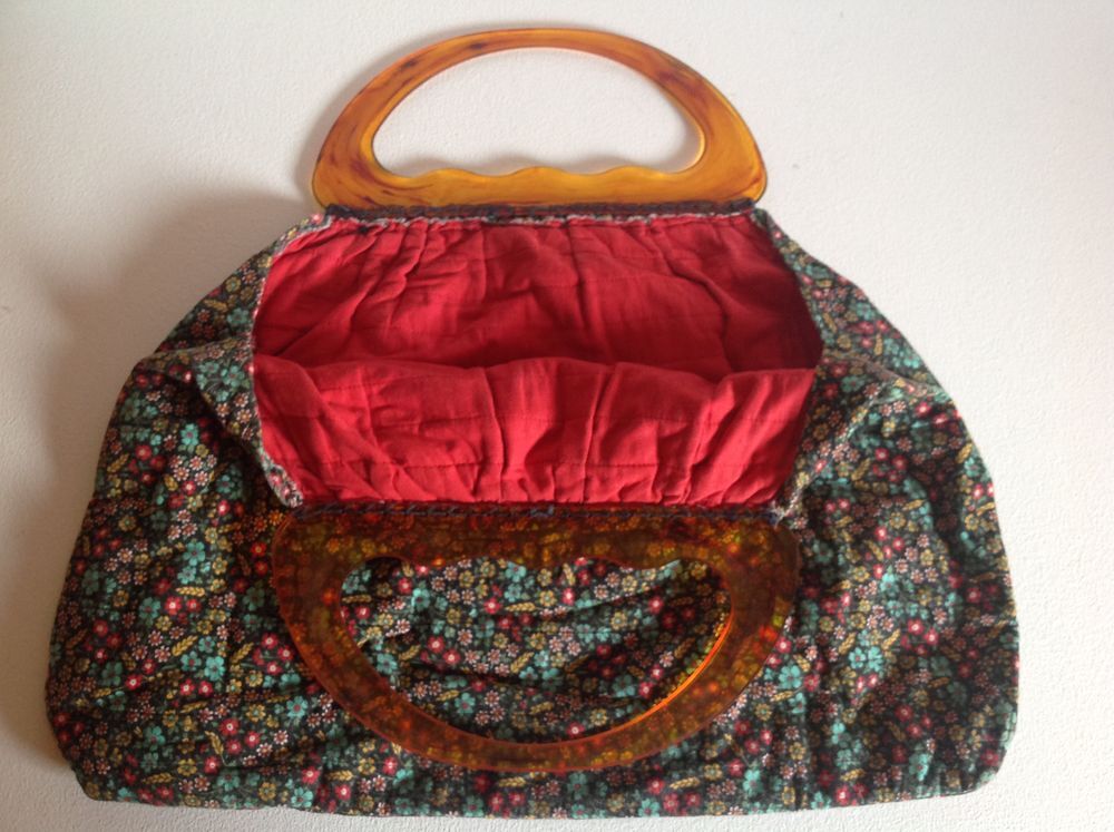 SAC VINTAGE AVEC ANSES EN BAK&Eacute;LITE FAIT MAIN Envoi possible Maroquinerie