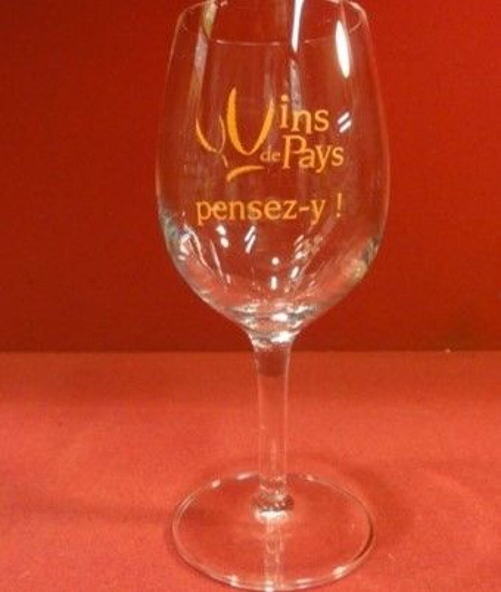 6 verres neufs Décoration