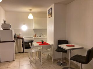  Appartement à louer 2 pièces 45 m²