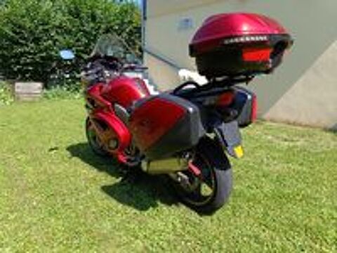 HONDA 2011 occasion 69460 Le Perr&eacute;on