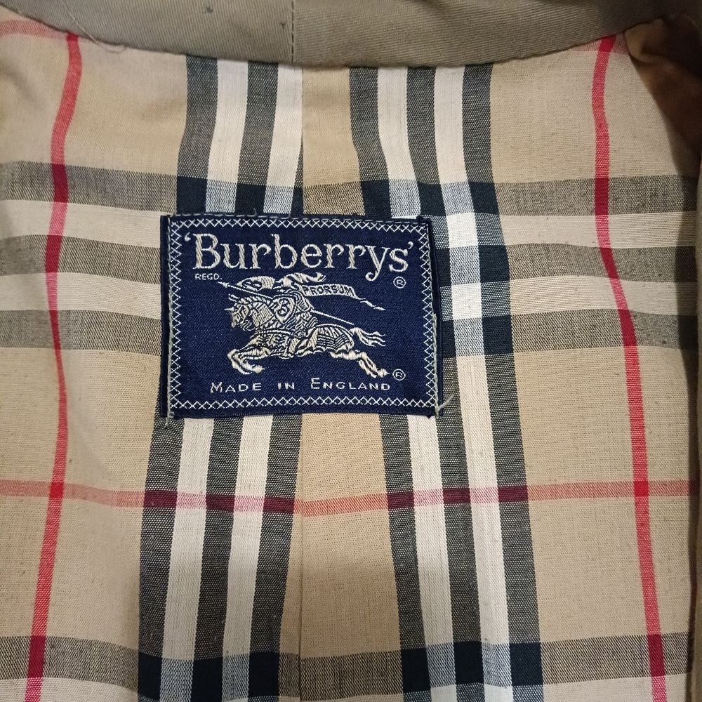 V&eacute;ritable trench - Coat Burberry Homme / Femme Beige T.50/52 Vêtements