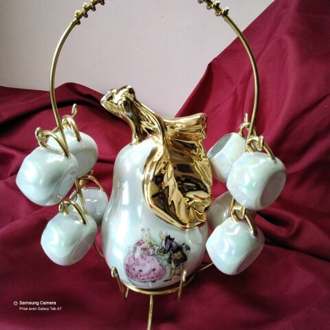 SERVICE A LIQUEUR 20 Saint-Priest (69)