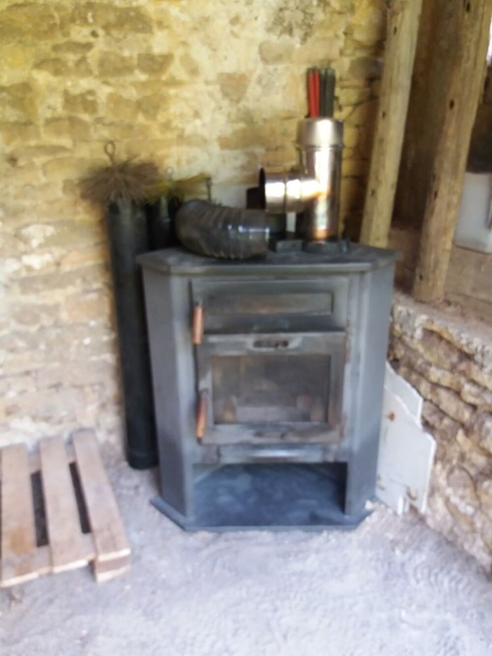 po&ecirc;le a bois d'angle Bricolage