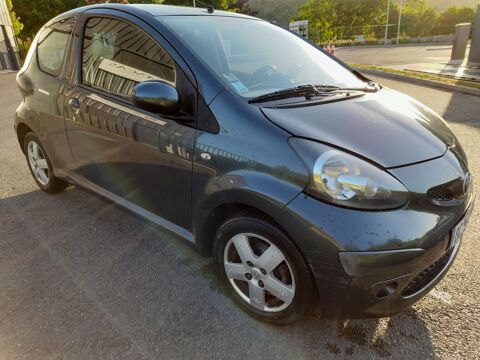 Toyota aygo 1.0 VVT-i Sport