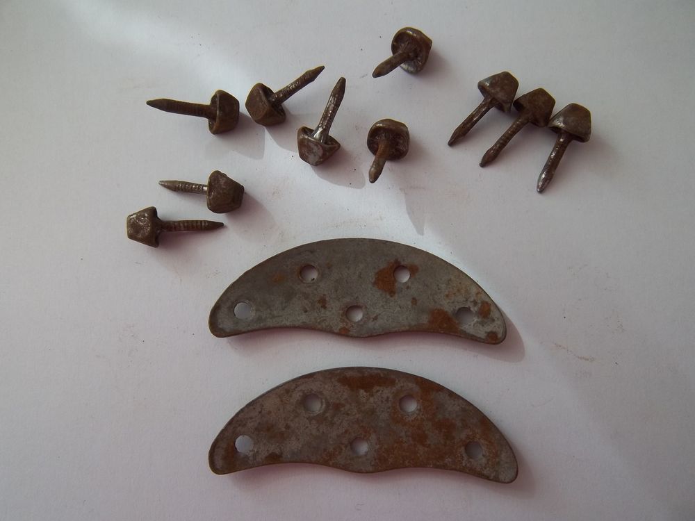 lot fers et clous bottes Allemande N&deg; 5 &eacute;quipement 