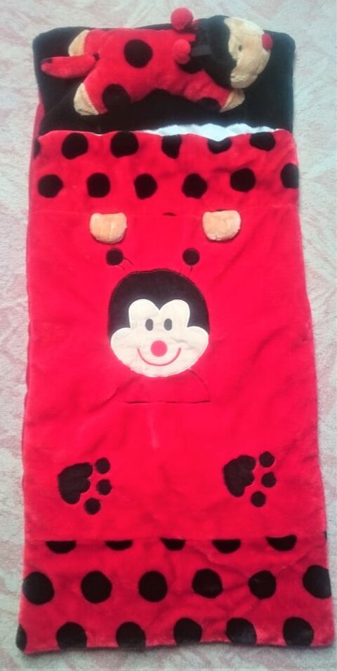 SAC COUCHAGE ENFANT COCCINELLE 15 Le Pradet (83)
