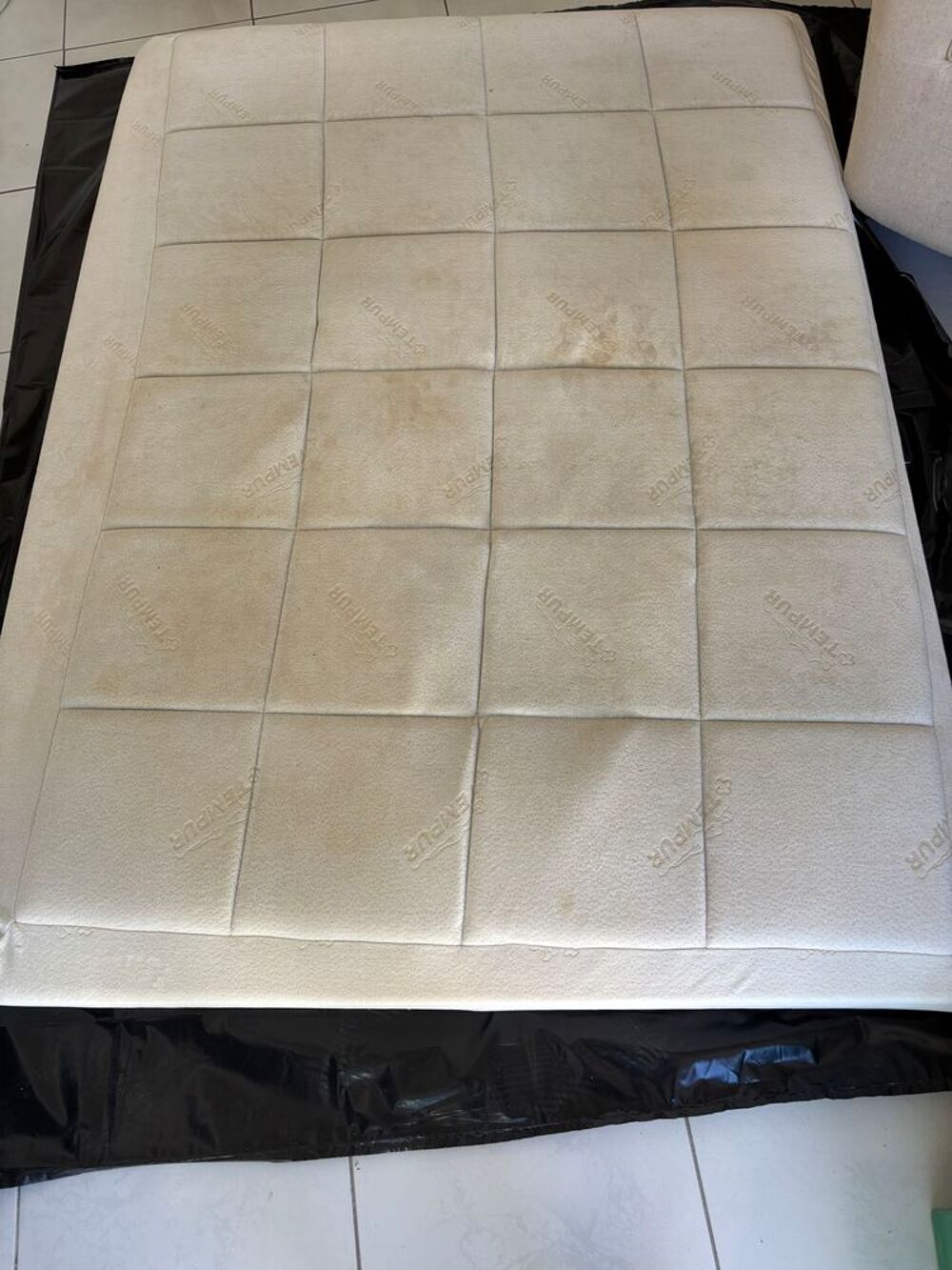 matelas TEMPUR pour lit en 140 Meubles