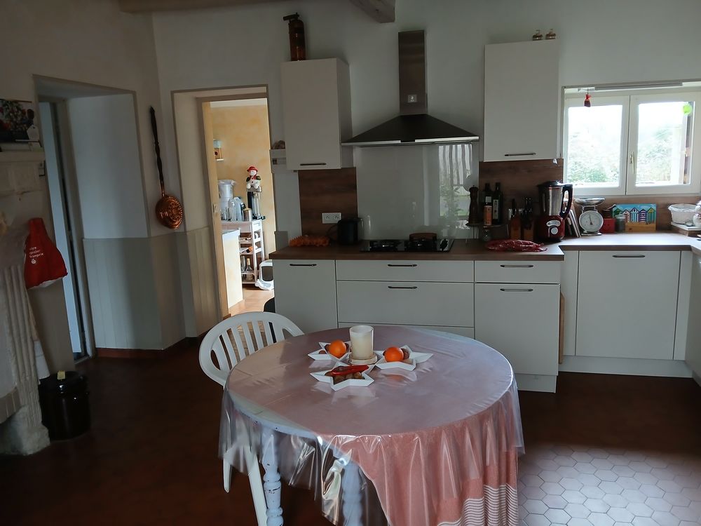 Vente Maison Perche sarthois : longère avec dépendances sur 1 ha La chapelle-du-bois