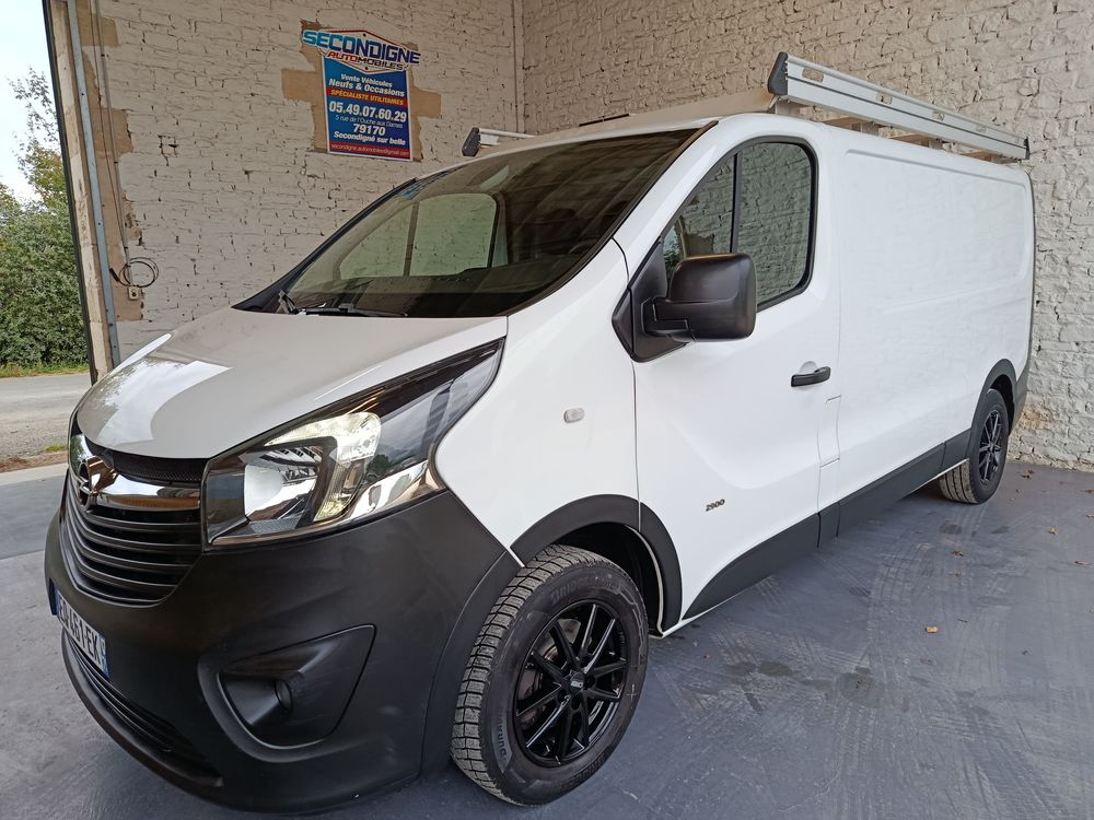 Vivaro VIVARO CA F2900 L2H1 1.6 CDTI 145 CH BITURBO ECOFLEX S/S PACK CLIM + 2017 occasion 79170 Secondign&eacute;-sur-Belle