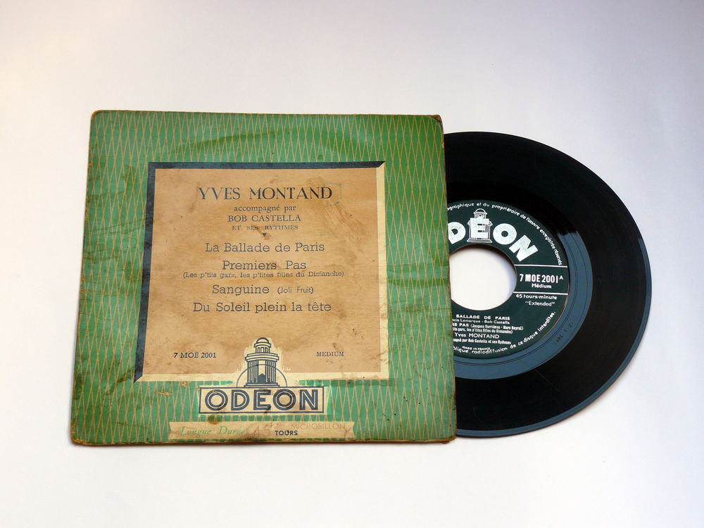 EP Yves MONTAND : La ballade de Paris - Odeon - 1954 CD et vinyles
