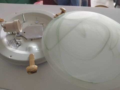 applique 10 Carpentras (84)