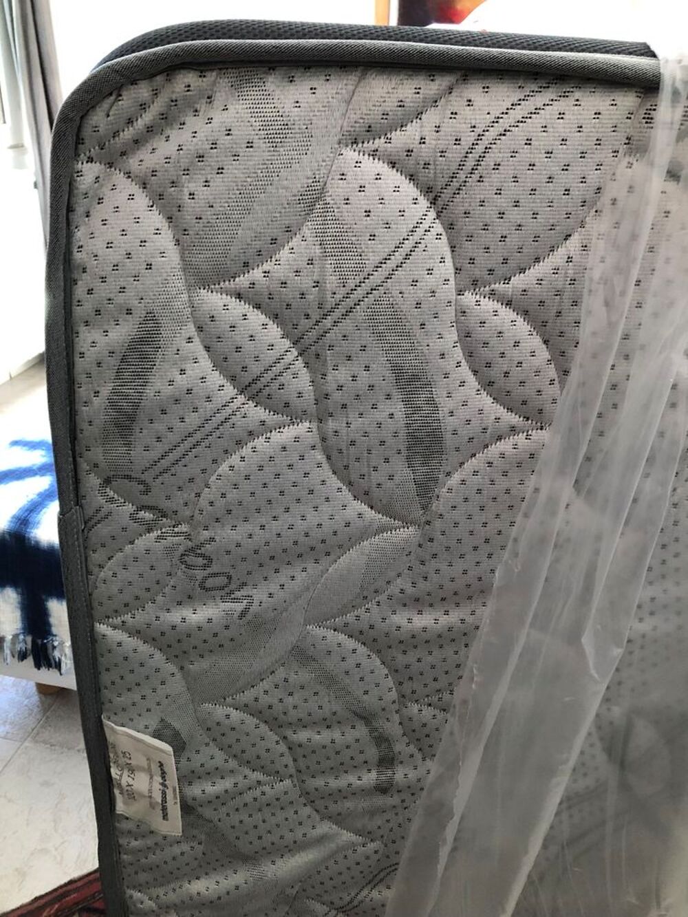 Matelas mousse haute densit&eacute; neuf Meubles