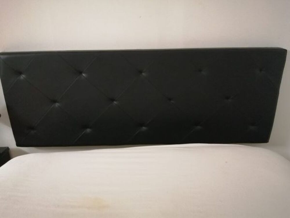 Tour de lit simili cuir noir Meubles