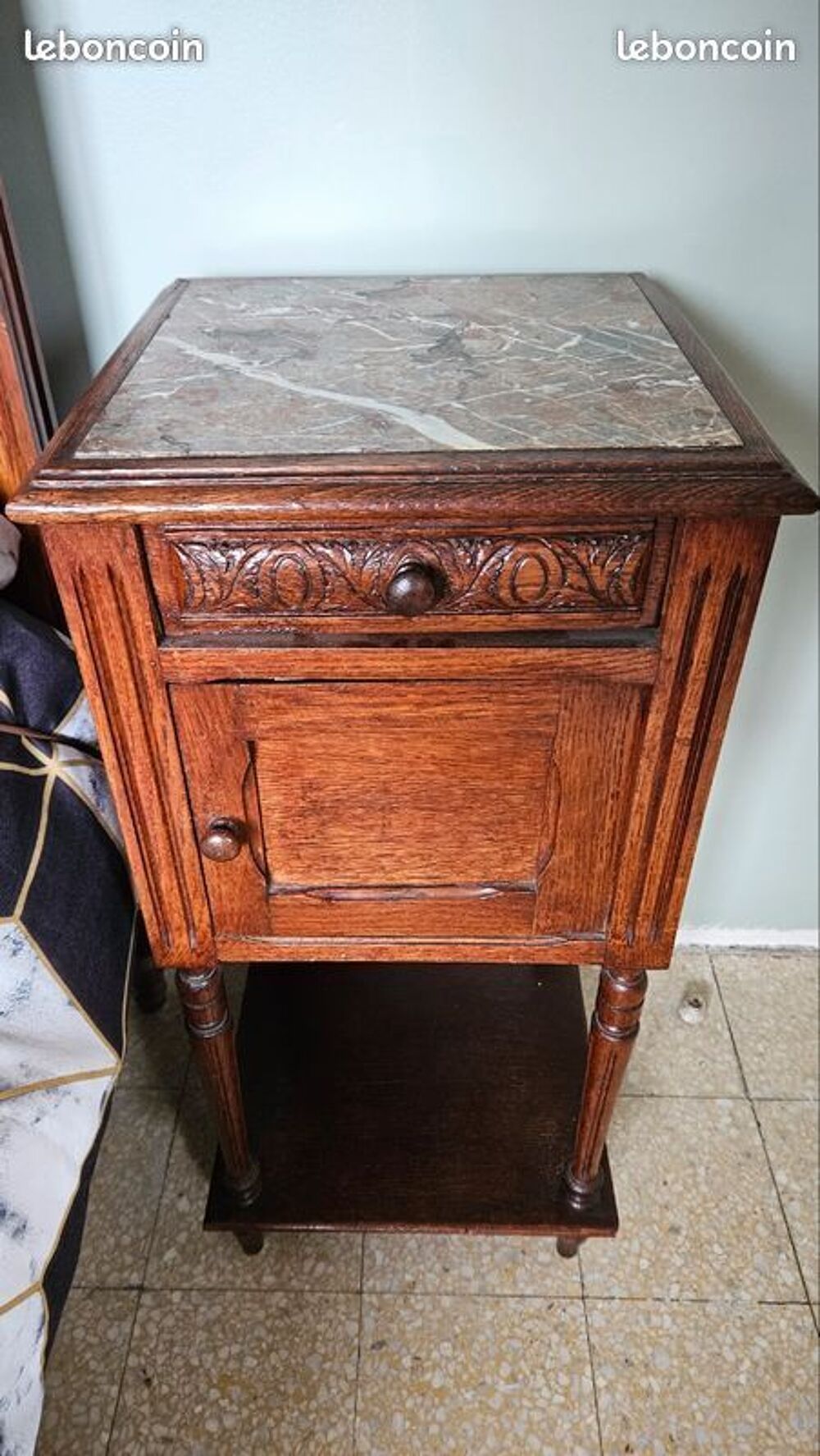 Chambre compl&egrave;te bois- lit double 140 ? Armoire miroir ? che Meubles