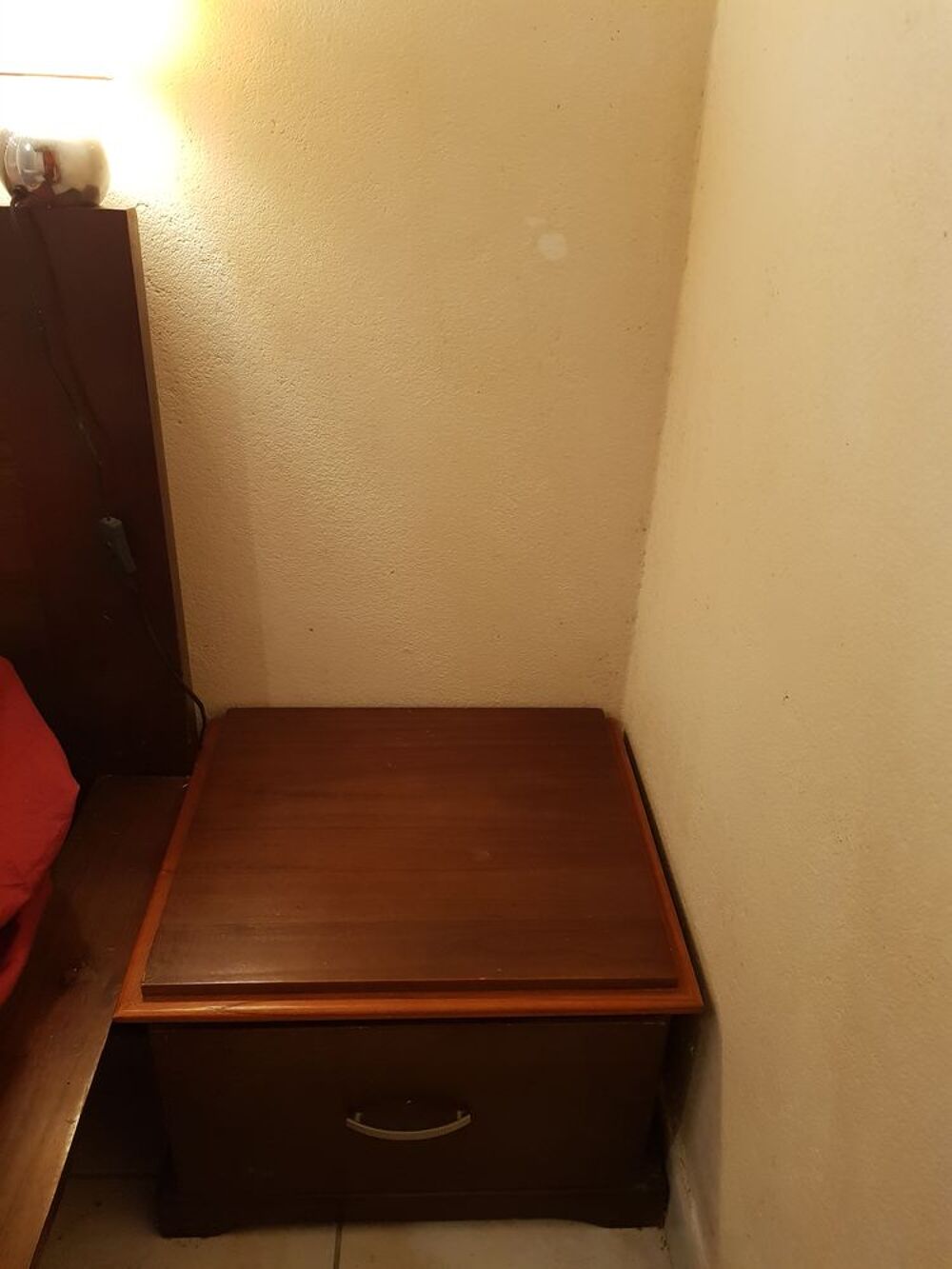 vends lit king size Décoration