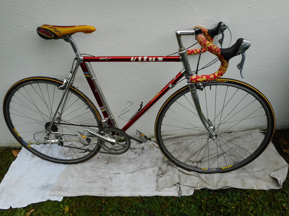 V&eacute;lo course VITUS ALU 979 Vélos